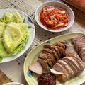簡単すぐ！新玉ねぎの即席キムチと蒸しキャベツで韓国包みご飯「サムパプ」レシピ