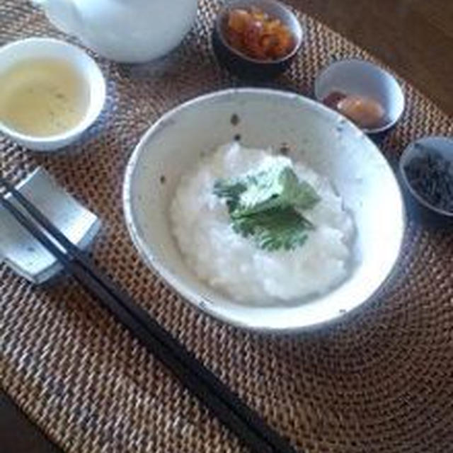 お粥ランチ。
