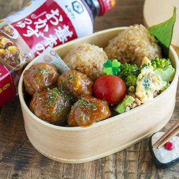 子供も大人も喜ぶ簡単おかずの３品行楽弁当