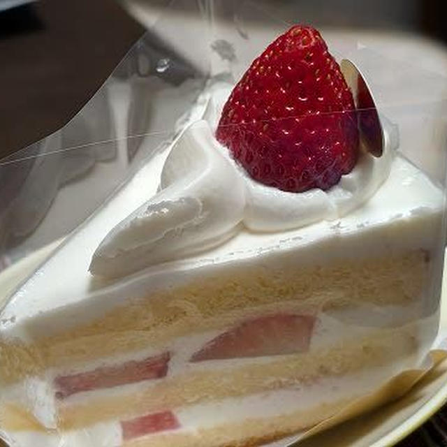 久しぶりにショートケーキ