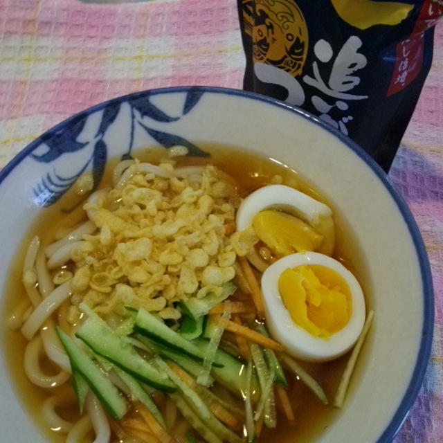 昼はうどん