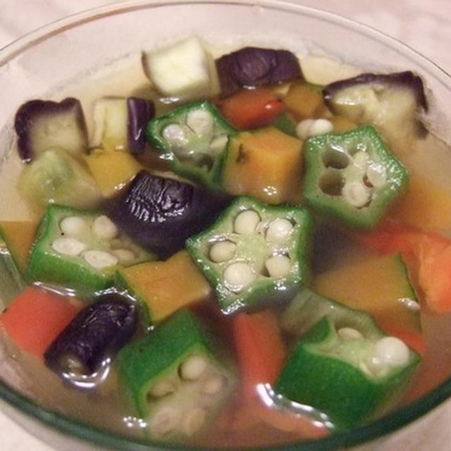 野菜のゼリー寄せ