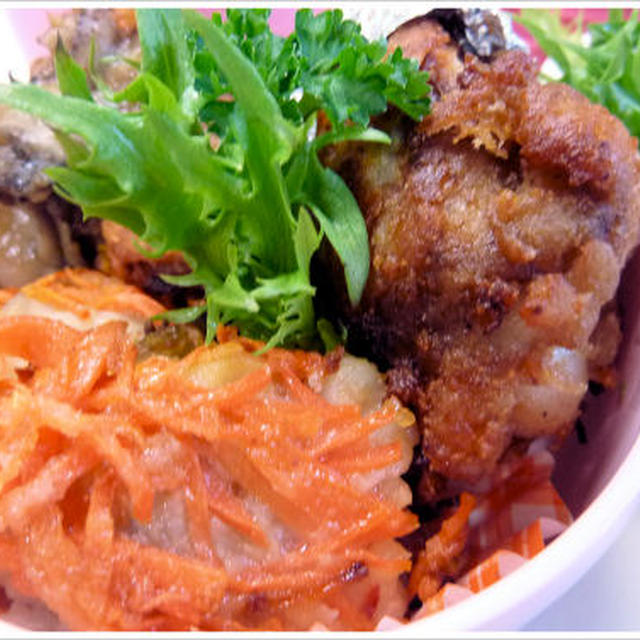 花粉対策弁当　海老蓮根団子の人参揚げ