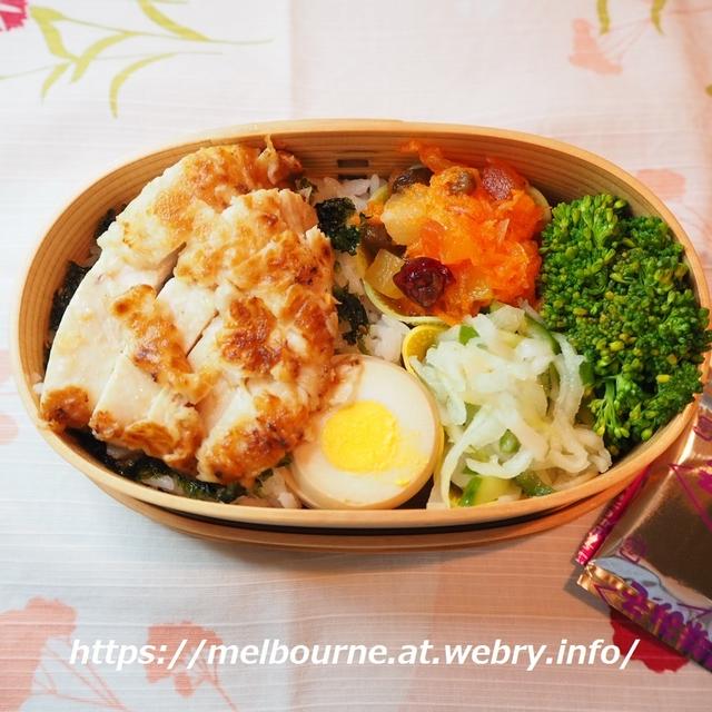 鶏むね肉のバタ焼きのお弁当。