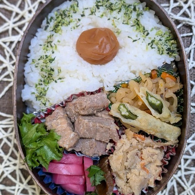 朝はまあまあ寒いのに～夫のお弁当261