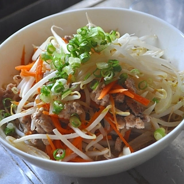 主夫的昼飯　セブンのインスタント味噌ラーメン