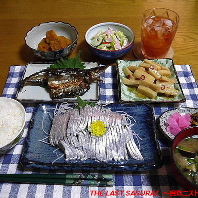 【夕食】太刀魚お造り・さんまの開き・かぼちゃ煮物…
