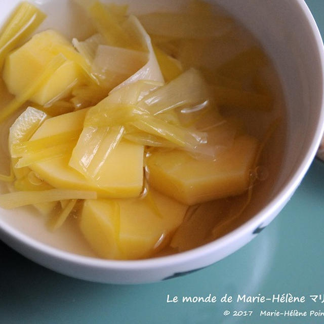 La soupe aux poireaux et pommes de terre de Papy     おじいちゃんのポロネギとジャガイモのスープ
