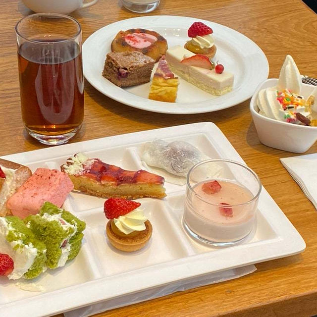 ホテルアゴーラのスイーツランチビュッフェイチゴ2025❤︎