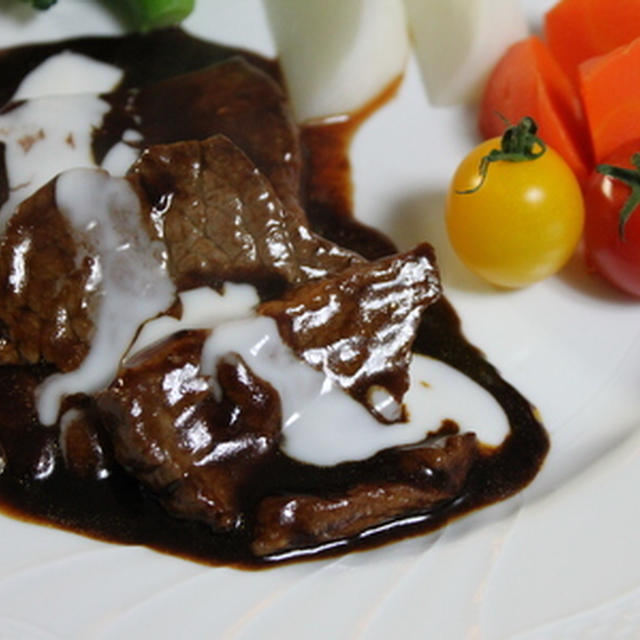 牛肉のデミバルサミコ煮込み★★★