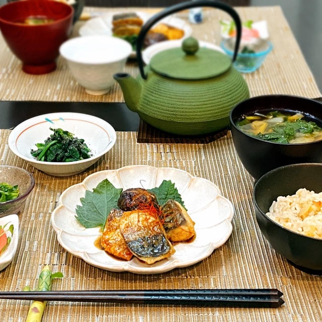 日本の定食屋さん気分でお昼ごはん【アメリカのおうちごはん】