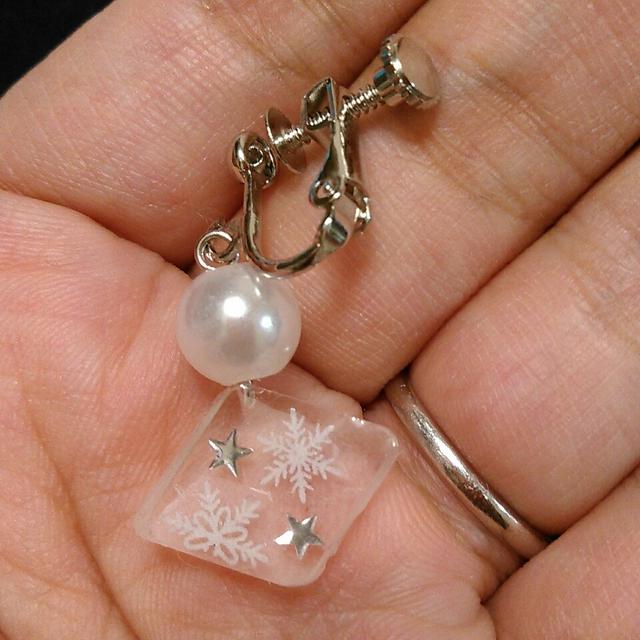 ハンドメイド☆雪の結晶イヤリング