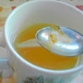 ちょっと風邪気味の時は、熱い柚子茶にかぼすを1個♪ コレ、お奨めです。