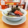 塩チャーシュー麺に黒ばら海苔と紅生姜を追加して啜る 〜山岡家〜