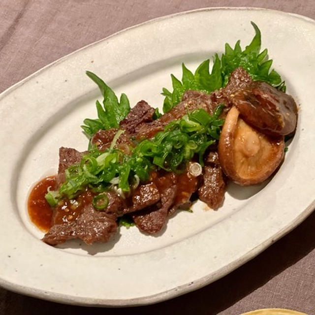 味噌だれ焼肉定食の夜ごはん