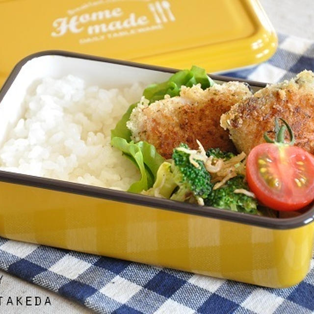 【簡単弁当】ストックおかずを詰めるだけ♡朝ラク鮭のパン粉焼き弁当