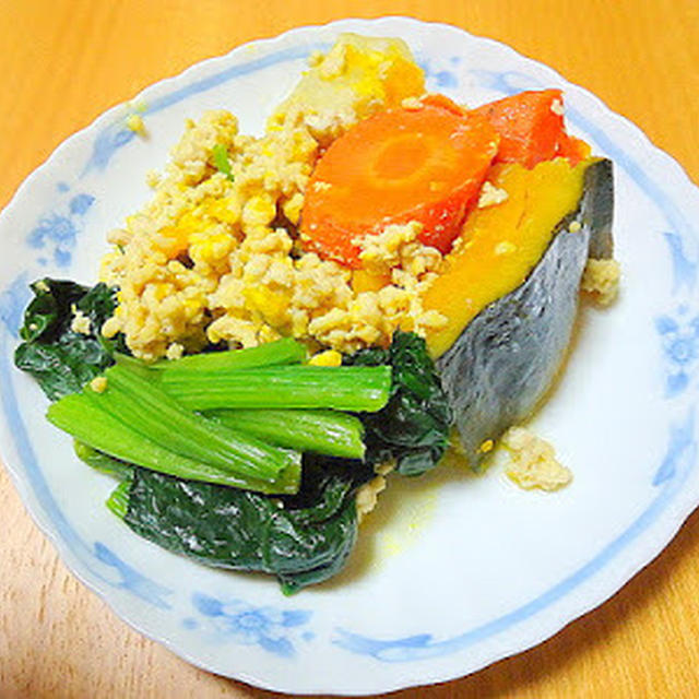 ほっこりした素朴な味わい "かぼちゃと挽肉のそぼろ煮 " 