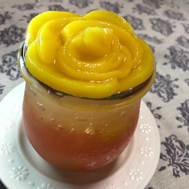 【手作り夏のお菓子】桃缶と市販のジュースで☆2層のグラデーション☆桃のゼリー