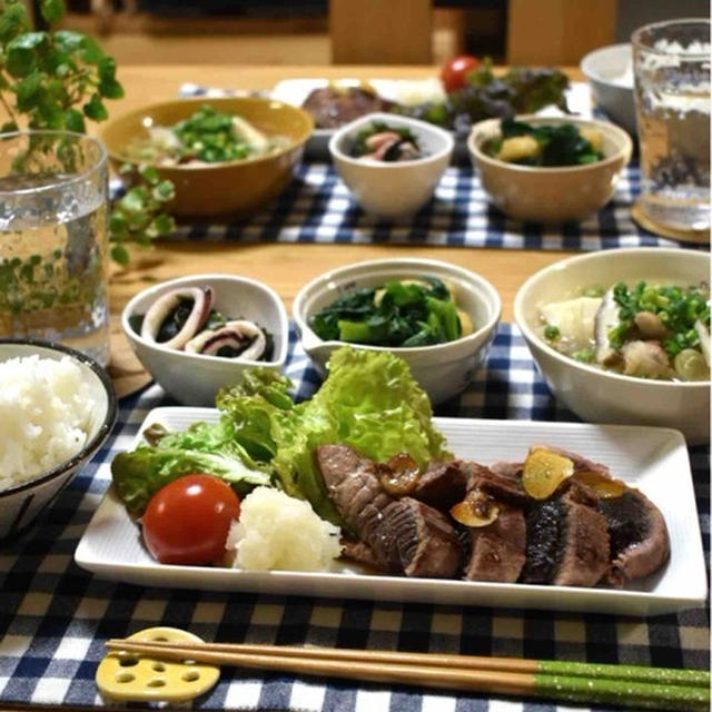 【レシピ】豚肉と豆腐のねぎ塩スープ✳︎寒い日に疲労回復に✳︎簡単✳︎マグロステーキの献立。