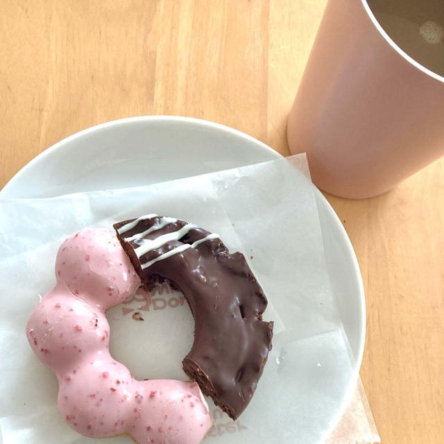 今日のスイーツとダイエットコーヒーと青汁