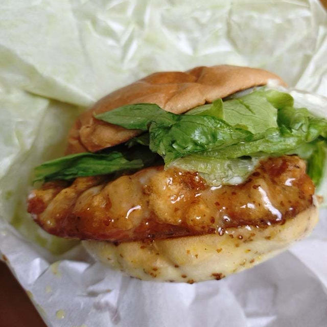 残業食には、これがオススメ【ゼッテリア：絶品ハニーマスタードチキンバーガー】