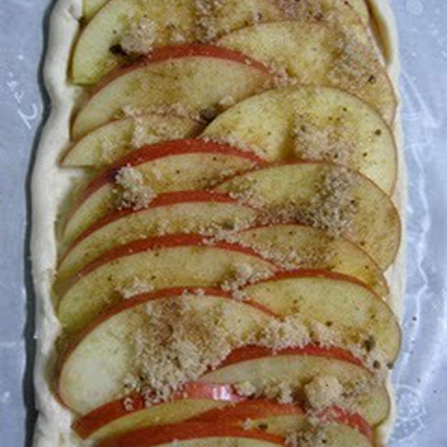 easy apple pie!  簡単アップルパイ！