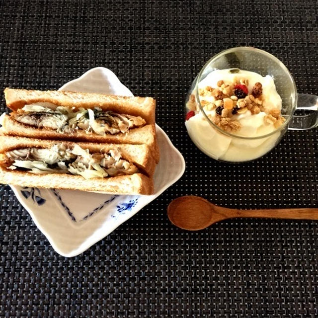 鯖サンド