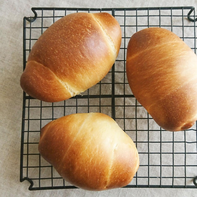 ＊今日のロールパン＊