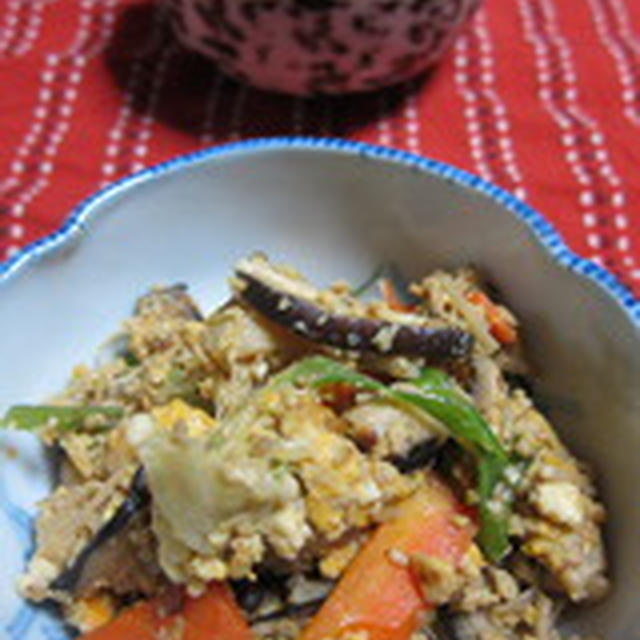 「鶏ごぼうつくねをリメイク☆炒り豆腐」