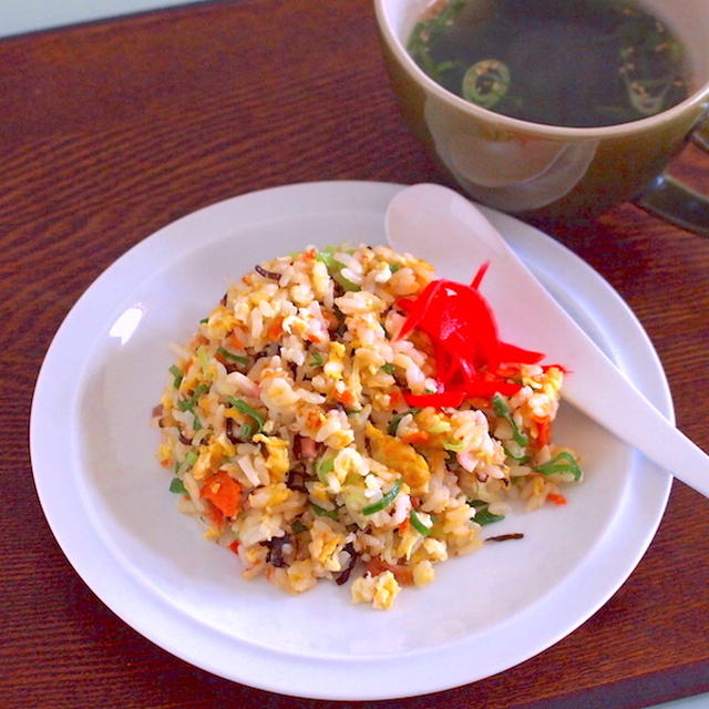 ５分で完成！うま味たっぷりチャーハン