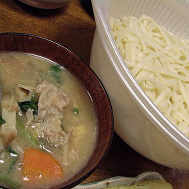豚汁つけうどん