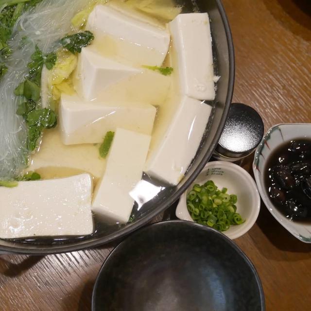 森永国産大豆絹豆腐の湯豆腐、昨日の晩ごはん