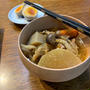 鳥取のこんにゃく、沖縄の油味噌で、全く違う食味の味噌汁に。