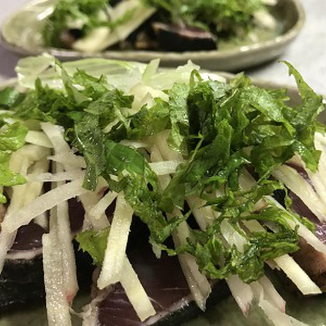 薬味たっぷりのカツオのたたき＆初めて食べたパッションフルーツ♪