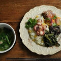 アジア風ワンプレートご飯　（とうもろこしご飯、タコのベトナム風炒め、小松菜のスープ、金時草のピーナッツ酢あえ　とか）