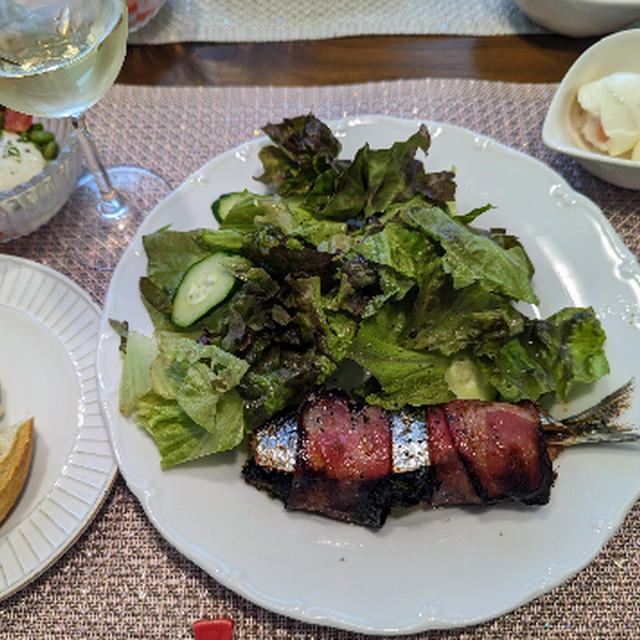 鰯のほうれん草ベーコン巻きソテー