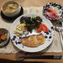 ピカタ風豚テキの晩ご飯と　モネ＆フレンズ　アライブ♪