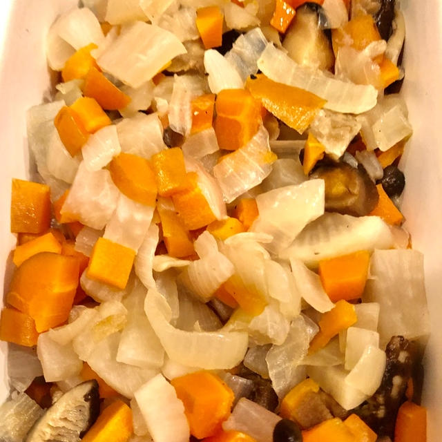 重ね煮　塩と野菜だけで作る　ストックしておくと色々便利
