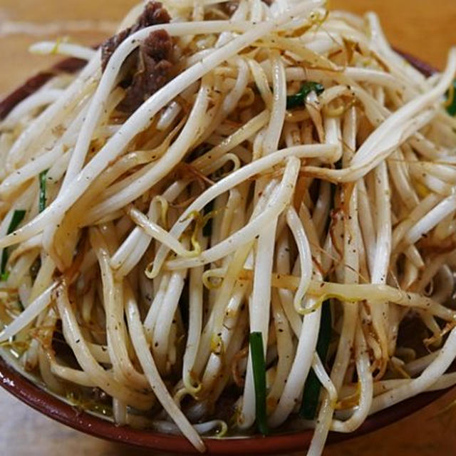 食べてみるべき！ 大宜味村 前田食堂『牛肉そば』