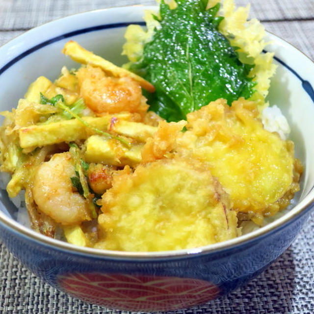 海老とさつまいものかき揚げ天丼　～オイスターソースだれ