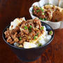 焼肉のたれ、うな丼用に買った山椒が余っていたらコレ！「肉やっこ丼」