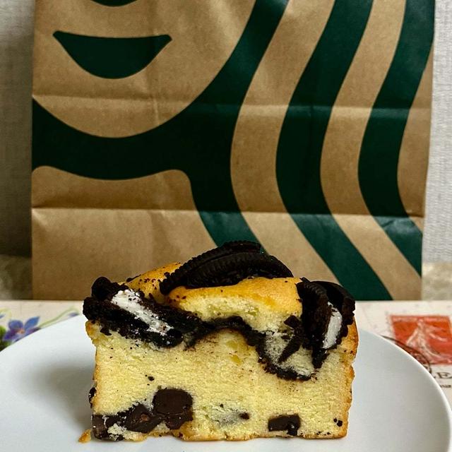 今年も登場！スタバ クッキーとチョコレートのパウンドケーキ