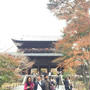 京都紅葉観光で「おもてなし」を学ぶ。