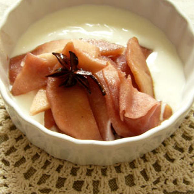 りんごの赤ワイン煮