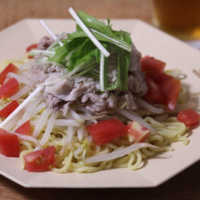 野菜たっぷり冷しゃぶ冷やし中華