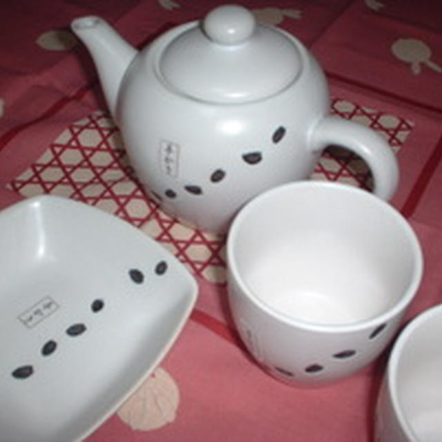 うさうさセレクト・新しい器＆キャニスター