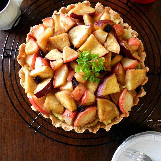 ごろごろサツマイモとリンゴのタルト 芋好きにはたまらんな By Yukorinogaさん レシピブログ 料理ブログのレシピ満載