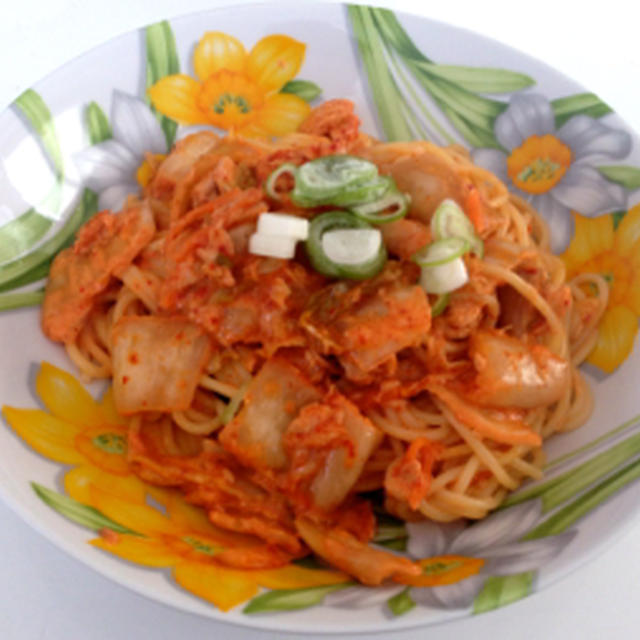 簡単美味しい〜ツナキムチクリームパスタ