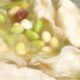 マメでない私の豆なブランチ。パルシステムで買った冷凍餃子とホクレンのミックスビーンズ