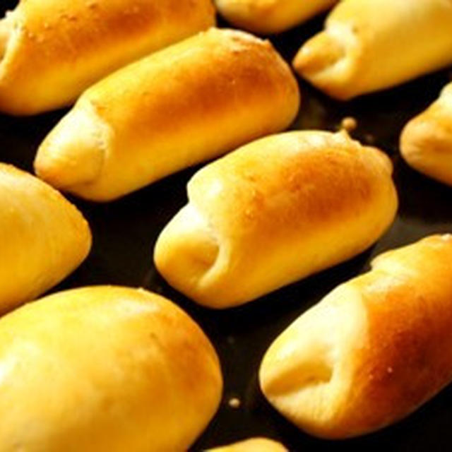 焼き立てパンは世界一の朝食、豆乳でふんわりバターロール